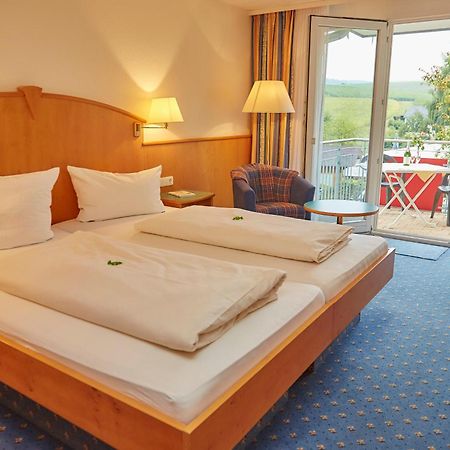 Flair Hotel Landgasthof Roger 로벤슈타인 외부 사진