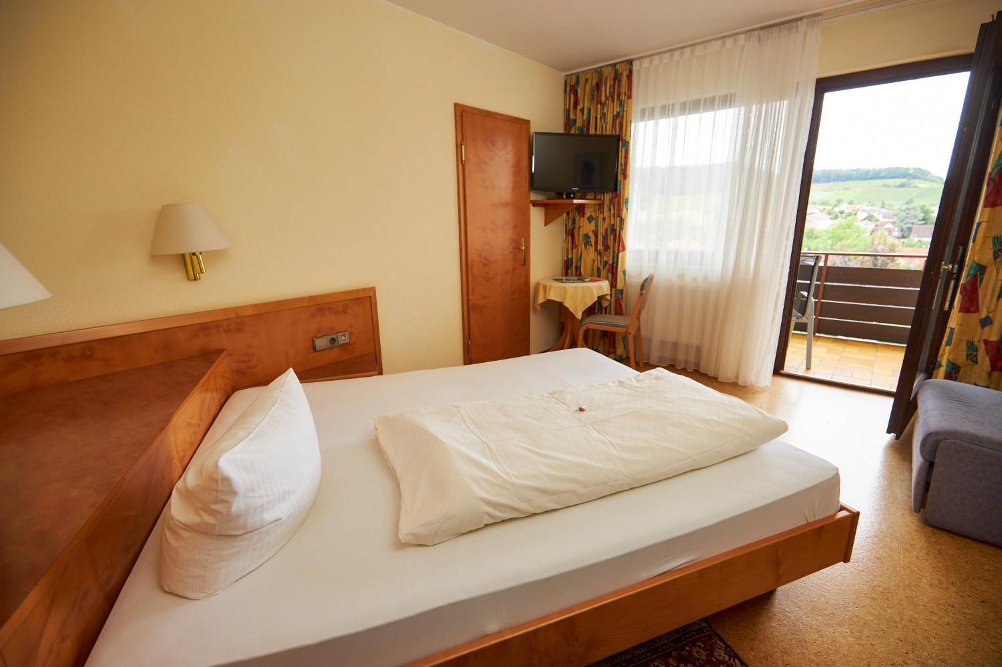 Flair Hotel Landgasthof Roger 로벤슈타인 외부 사진